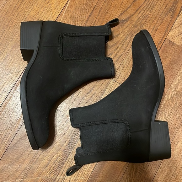 •JEFFREY CAMPBELL•NWOB "HAVANA LAST" BLACK SUEDE ANKLE BOOTS SIZE 8 - Picture 7 of 11